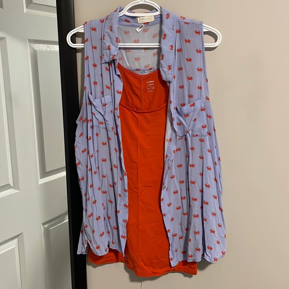 Women’s Sleeveless Blouse and tank top